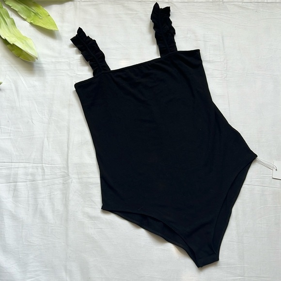 NWT MangoPop Square Neck Ruffle Strap Stretchy Tank Top Bodysuit - Picture 10 of 11